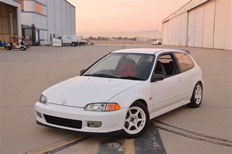 Automatic one owner year 1995 transmission 4 speed automatic works perfect miles 70. . 92 civic hatchback for sale